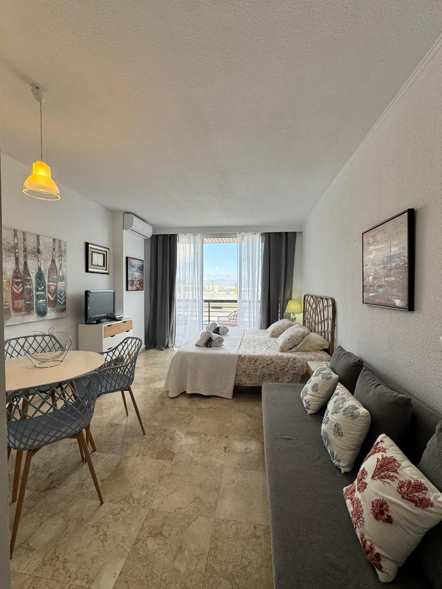 Castillo Santa Clara Torremolinos Room photo